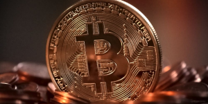 比特币过来人的忠告,普通人如何获得比特币